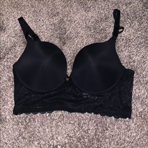 Daisy Fuentes Bra